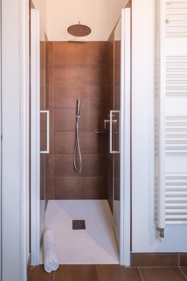 Fabula Rooms 3 Suites With Private Bathroom Bologna Esterno foto