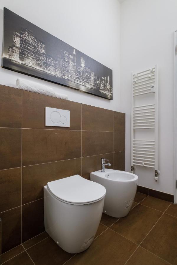 Fabula Rooms 3 Suites With Private Bathroom Bologna Esterno foto