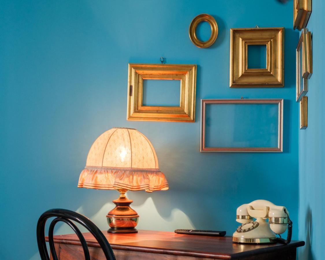 Fabula Rooms 3 Suites With Private Bathroom Bologna Esterno foto